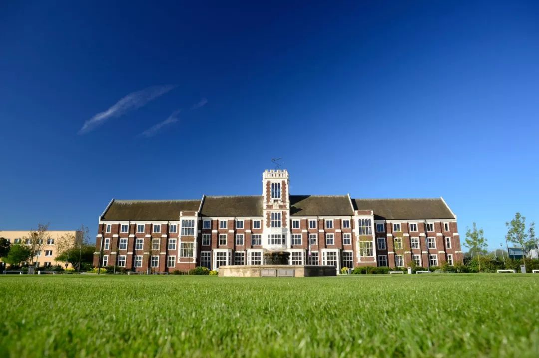 英國(guó)留學(xué)