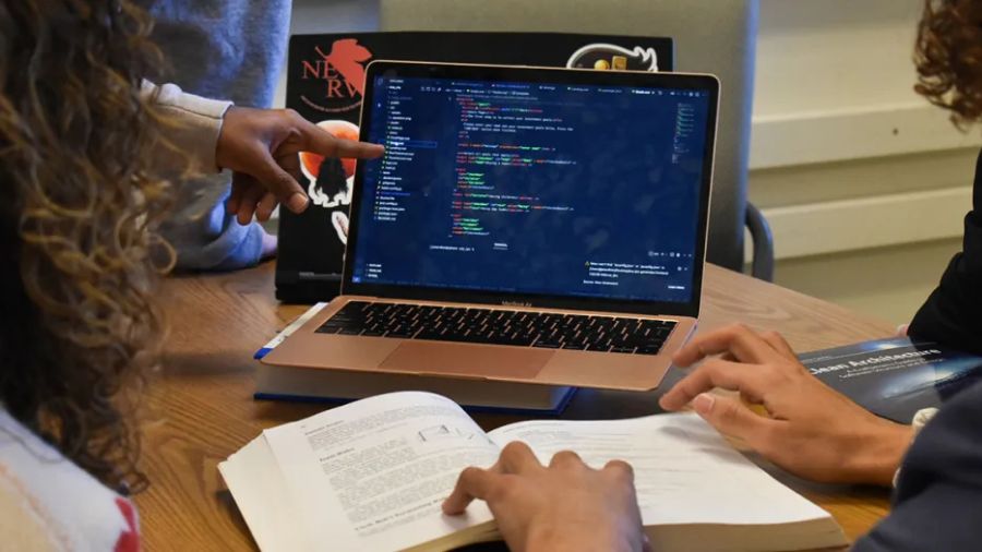 新南威爾士大學(xué)計(jì)算機(jī)科學(xué)專(zhuān)業(yè)必修課有幾門(mén)